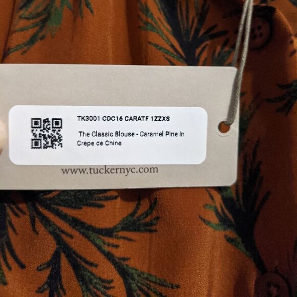 Tucker Caramel Pine in Crepe de Chine Silk Smock - Picture 5 of 10